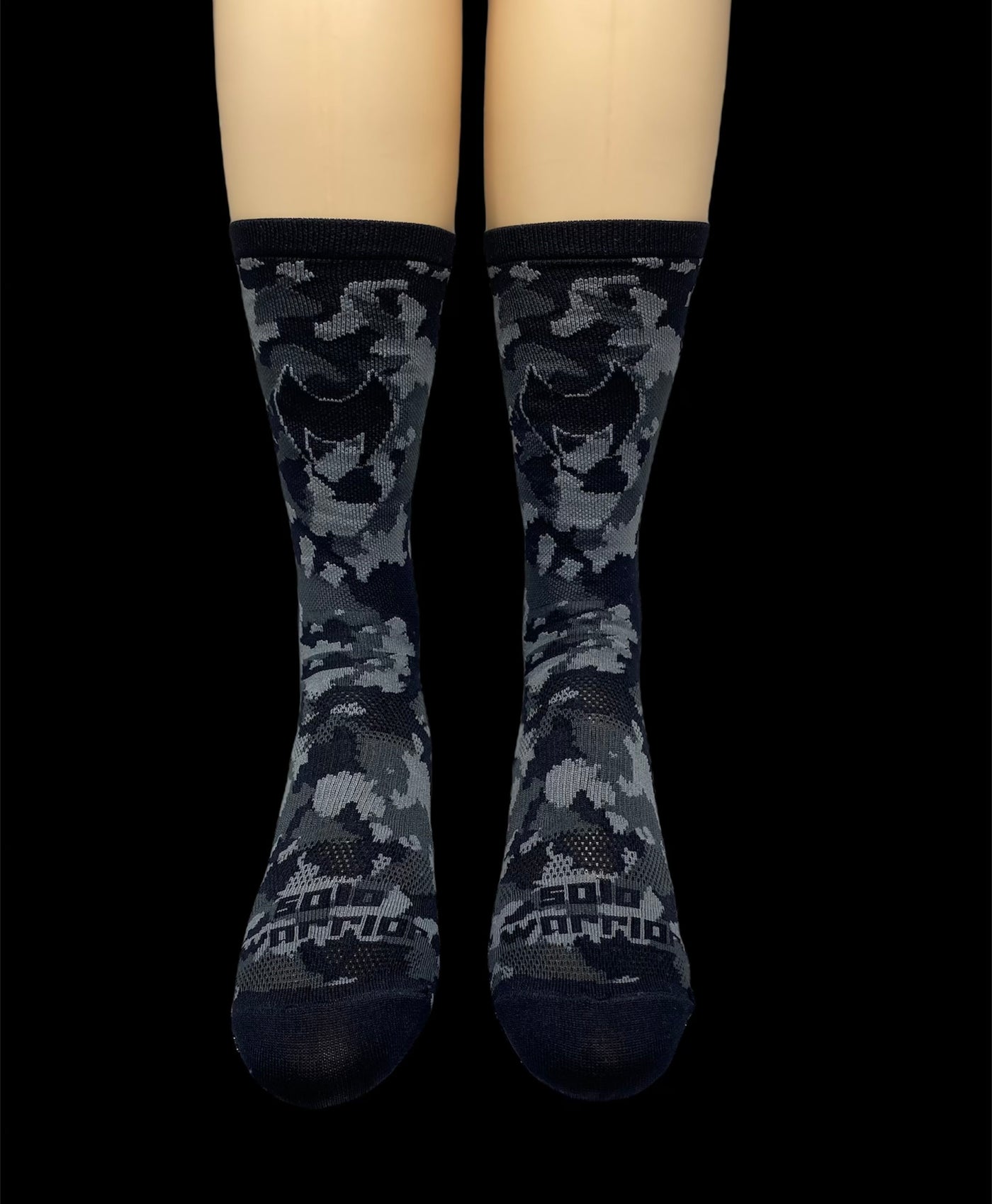 The 2.0 Black Camo  6" Men's and Women's cycling sock with compression.